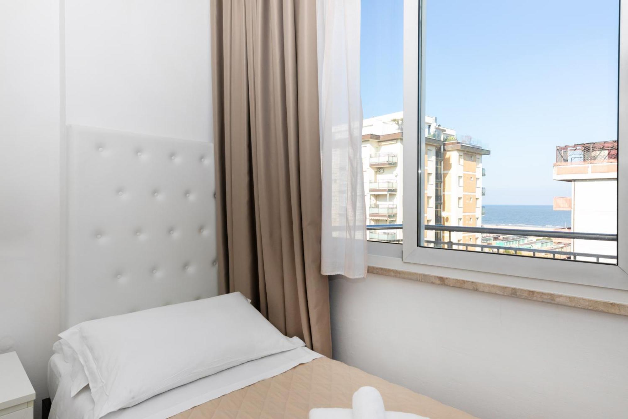 Hotel La Perla Rimini Dış mekan fotoğraf