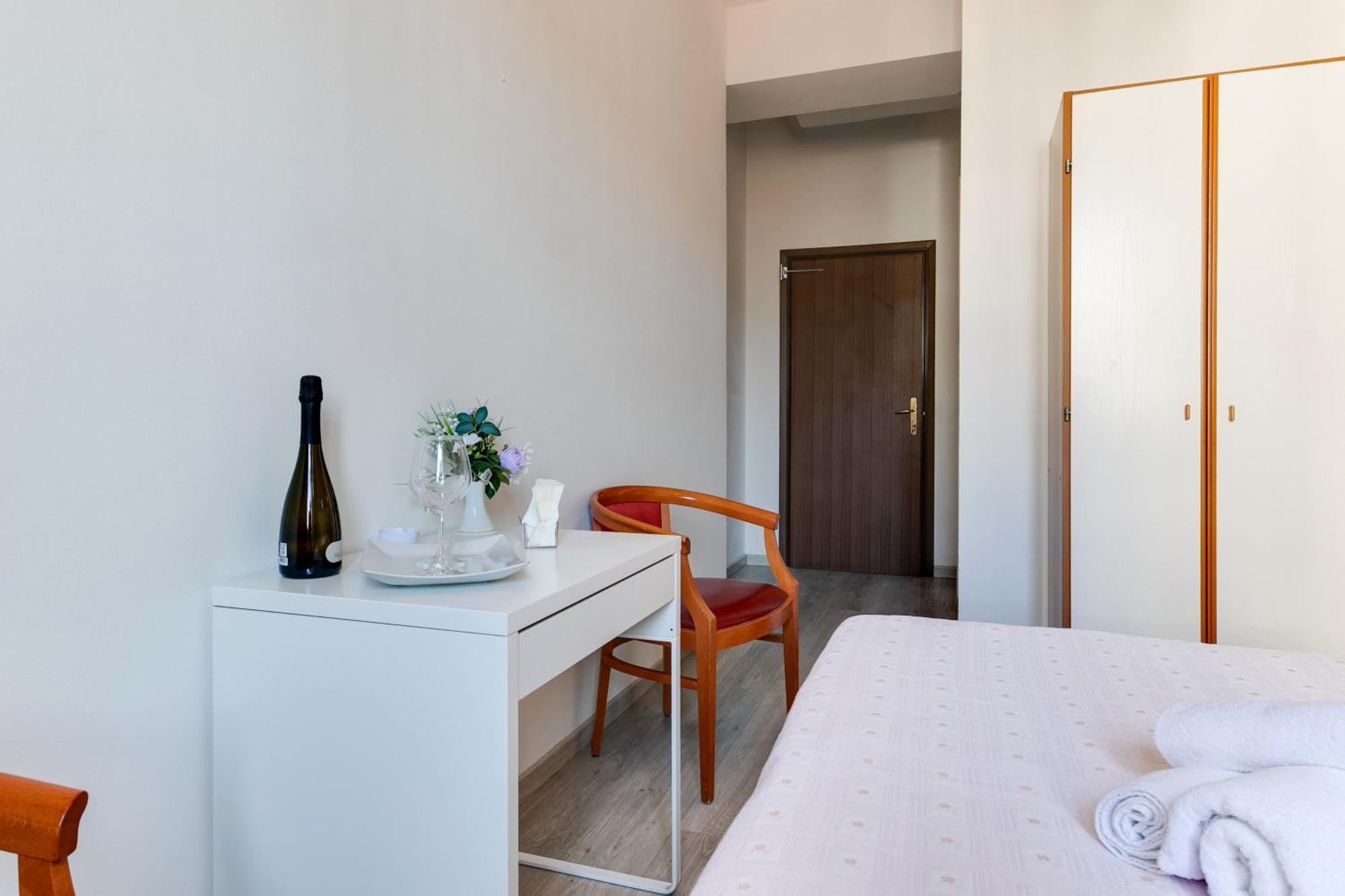Hotel La Perla Rimini Dış mekan fotoğraf