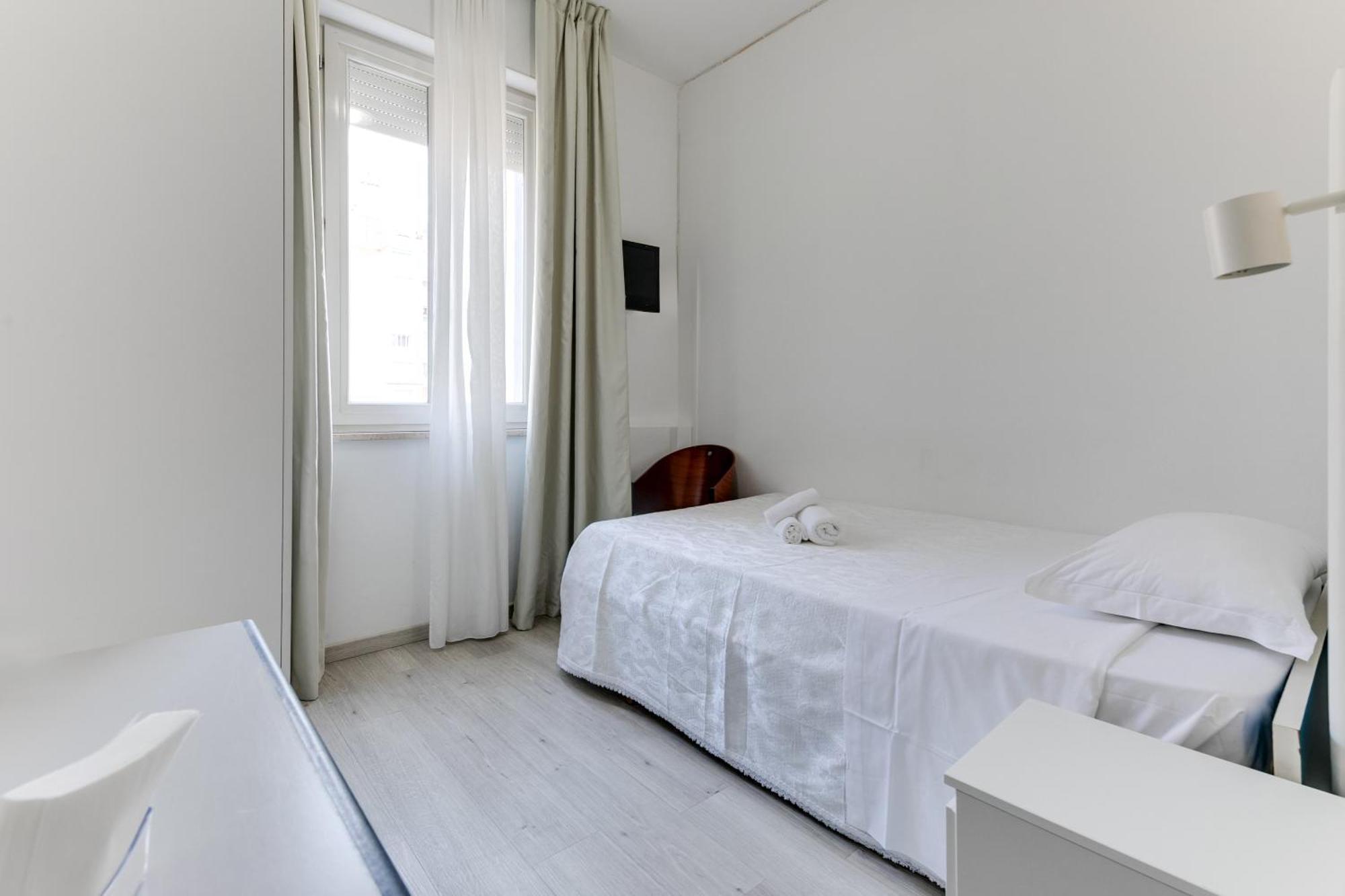 Hotel La Perla Rimini Dış mekan fotoğraf