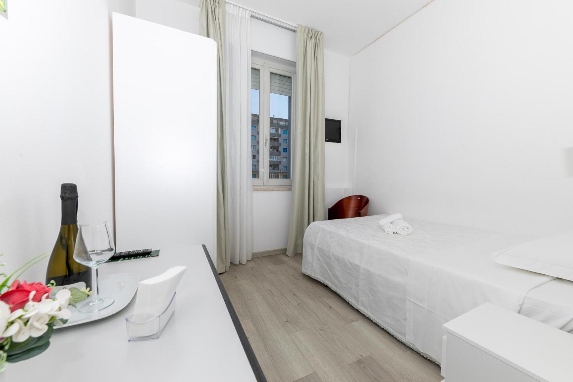 Hotel La Perla Rimini Dış mekan fotoğraf