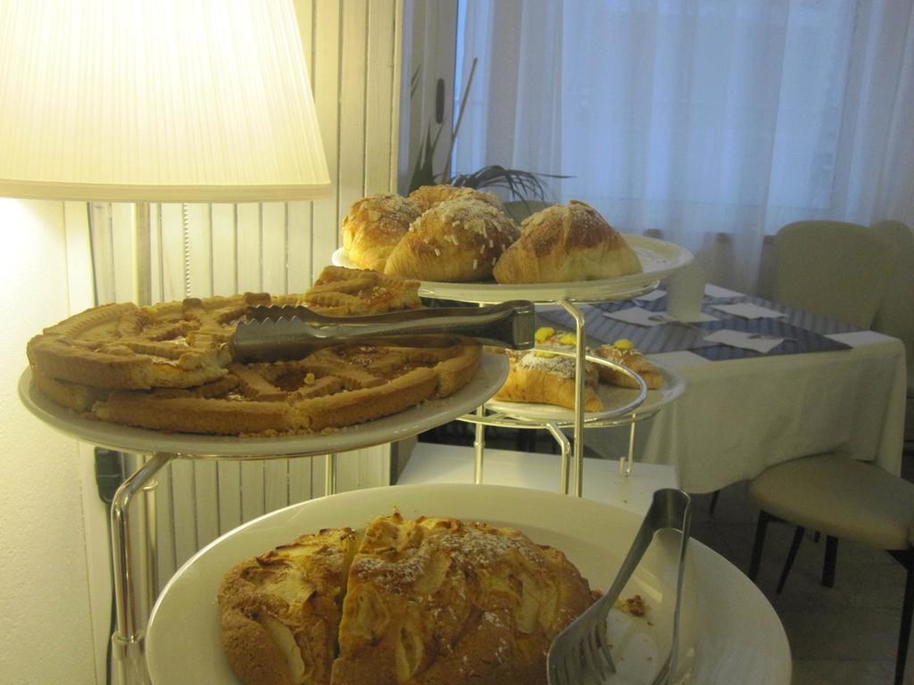 Hotel La Perla Rimini Dış mekan fotoğraf