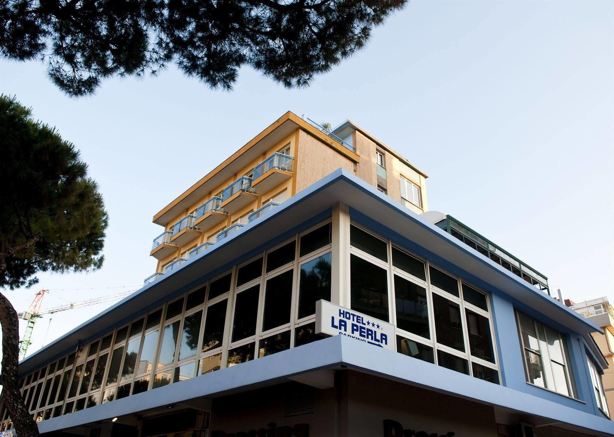 Hotel La Perla Rimini Dış mekan fotoğraf